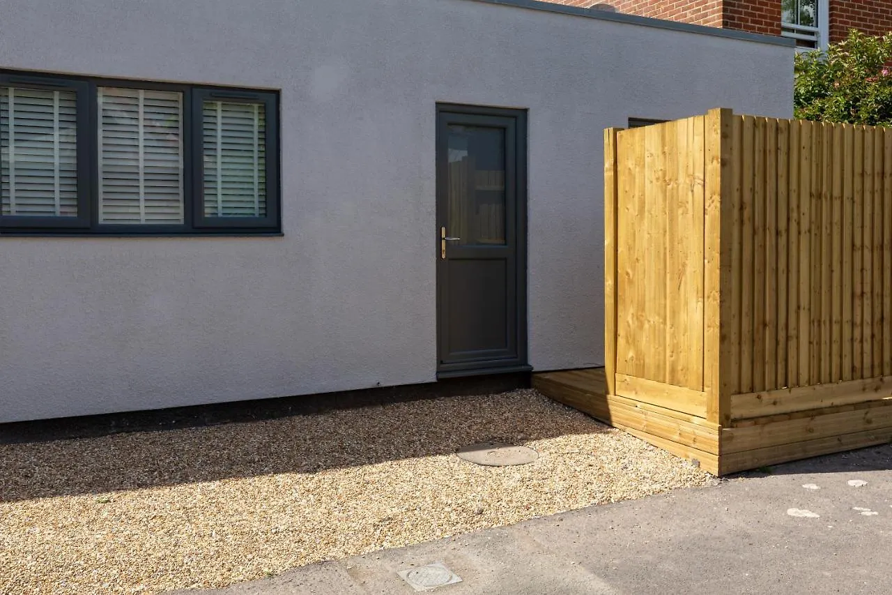 The Hideout - Free Parking Apartment Southampton